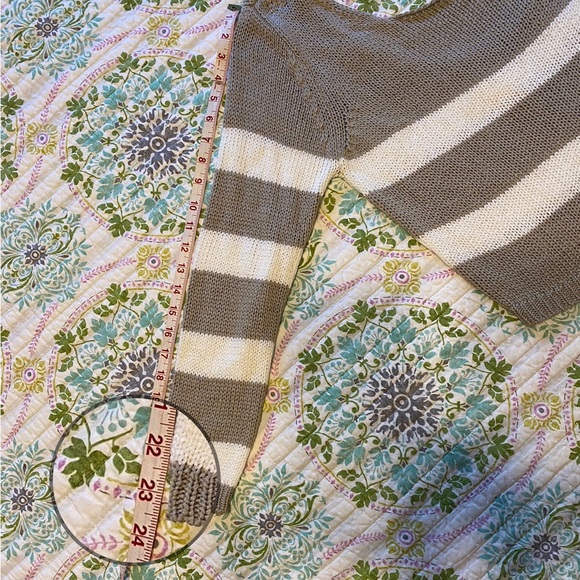 Women’s Sweater with low back size M - Picture 8 of 9